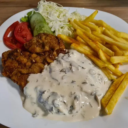 Hotel Kakanj 호텔 3*