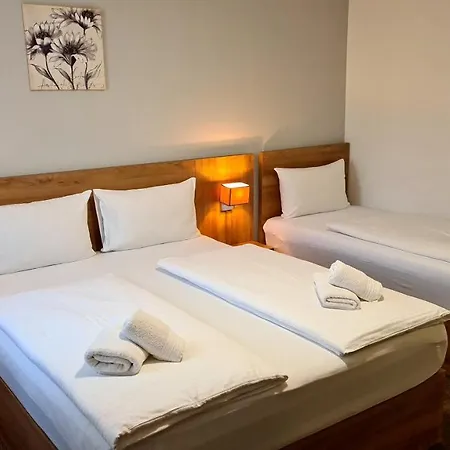 Hotel Kakanj 호텔 Kakanj