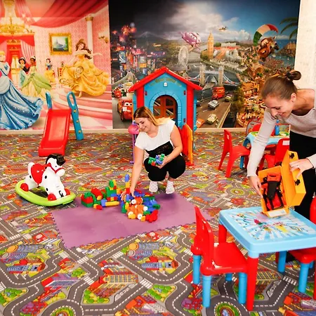 호텔 Hotel Kakanj 3*